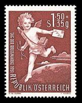 #B278